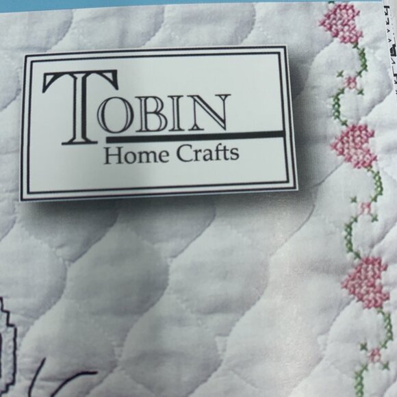 Tobin baby Quilt Cross Stitch Kit-36x43” T21701 NOS praying girl kitten rabbit - Picture 7 of 11